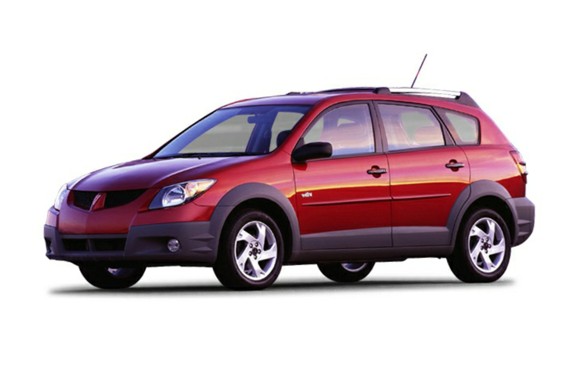 04-pontiac-vibe-exterior-front-three-quarter-oem