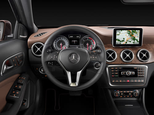 2015 Mercedes Benz Gla Class First Look News Carscom