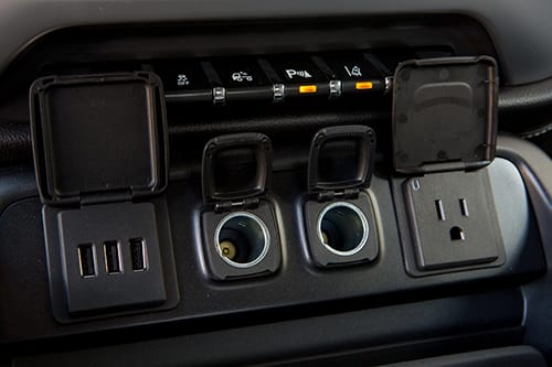 Chevrolet Gmc Pack Usb Ports Into 2014 Pickups News Cars Com