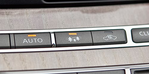 What Does This Button Do? | News | Cars.com What Does This Button Do? | News | Cars.com