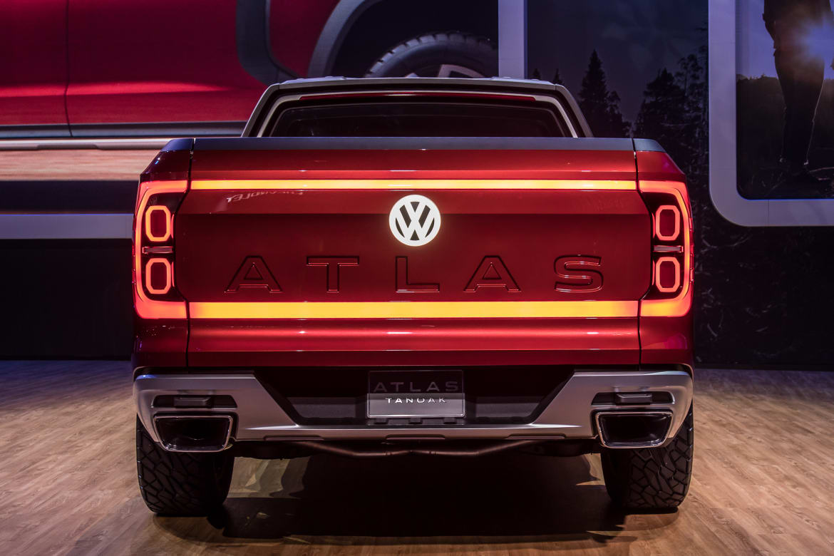 06-volkswagen-atlas-tanoak-concept.jpg