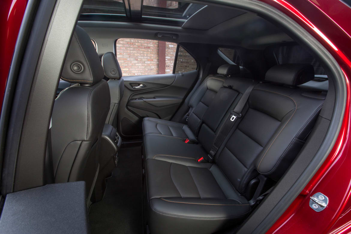 2018 Chevrolet Equinox Review First Impressions News Cars Com 18chevrolet Equinox Ac 47 Jpg
