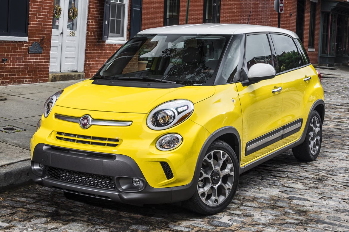 2017 Fiat 500L OEM.jpg