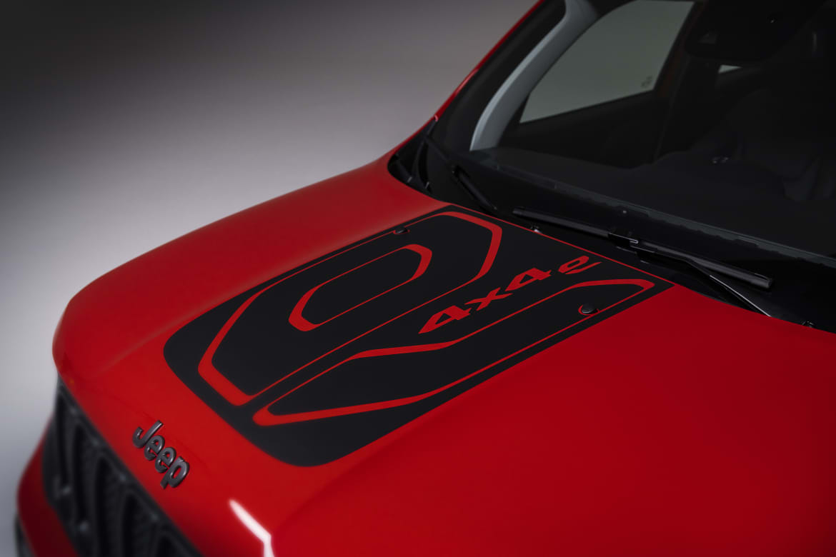 190305_Jeep_Renegade_Plug-in_Hybrid_33v4kg5mb4pdmbbq6nf0d0dqnbr.