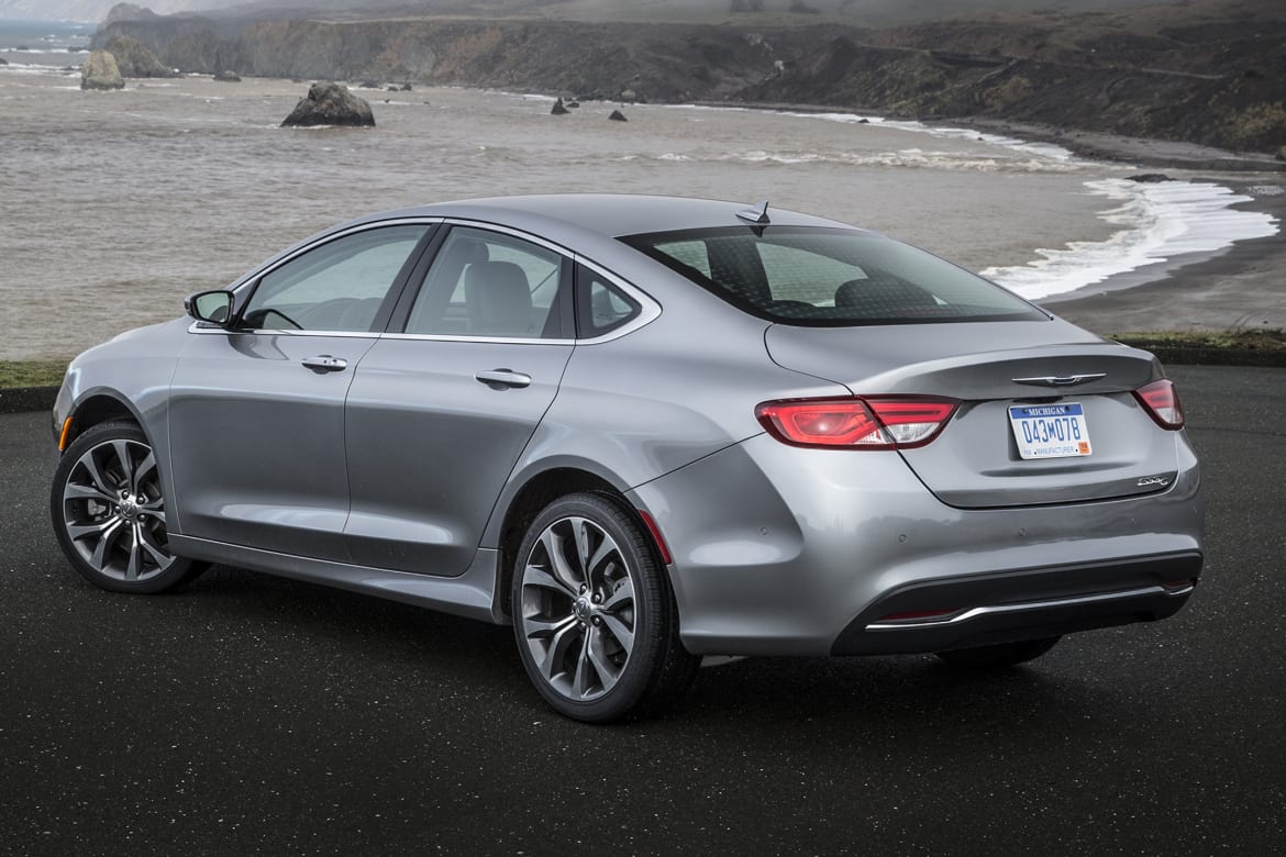 2017 Chrysler 200 OEM.jpg