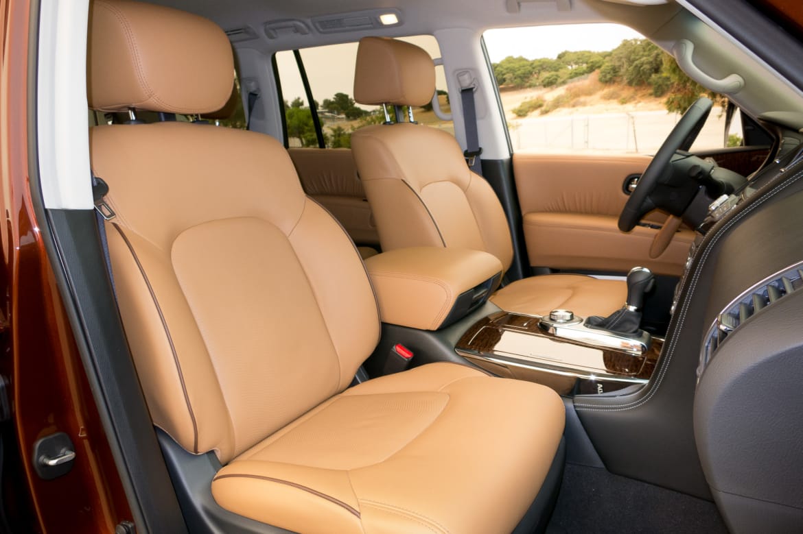 17Nissan_Armada_AB_20.jpg