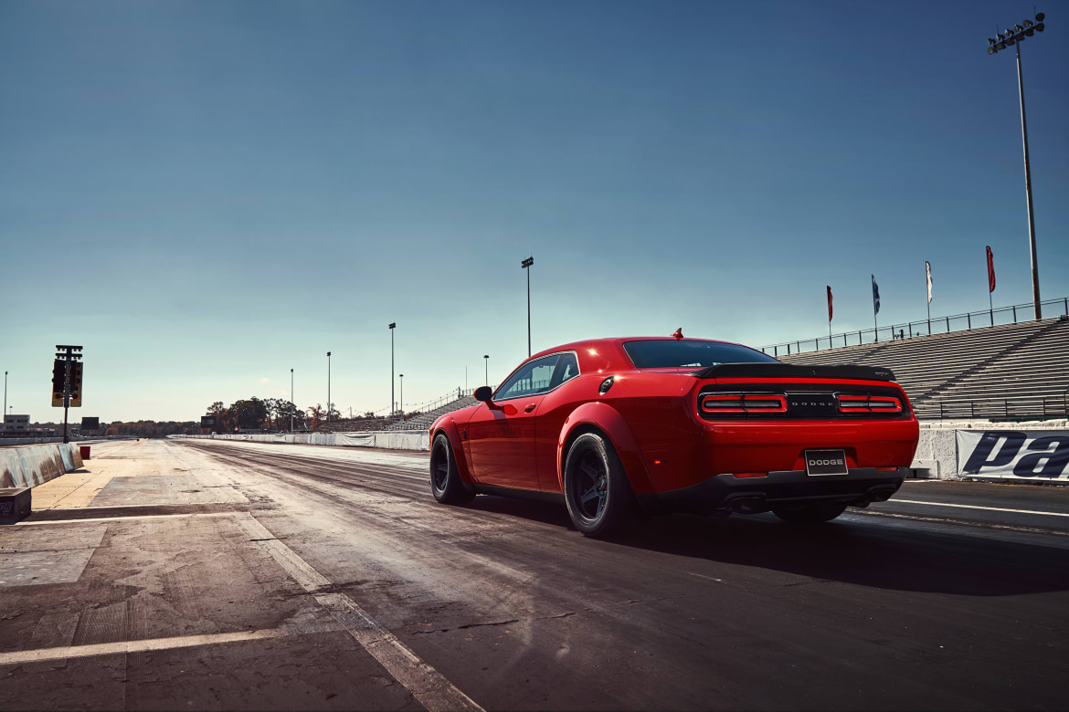 18Dodge-Challenger-SRT-Demon_OEM_06.jpg