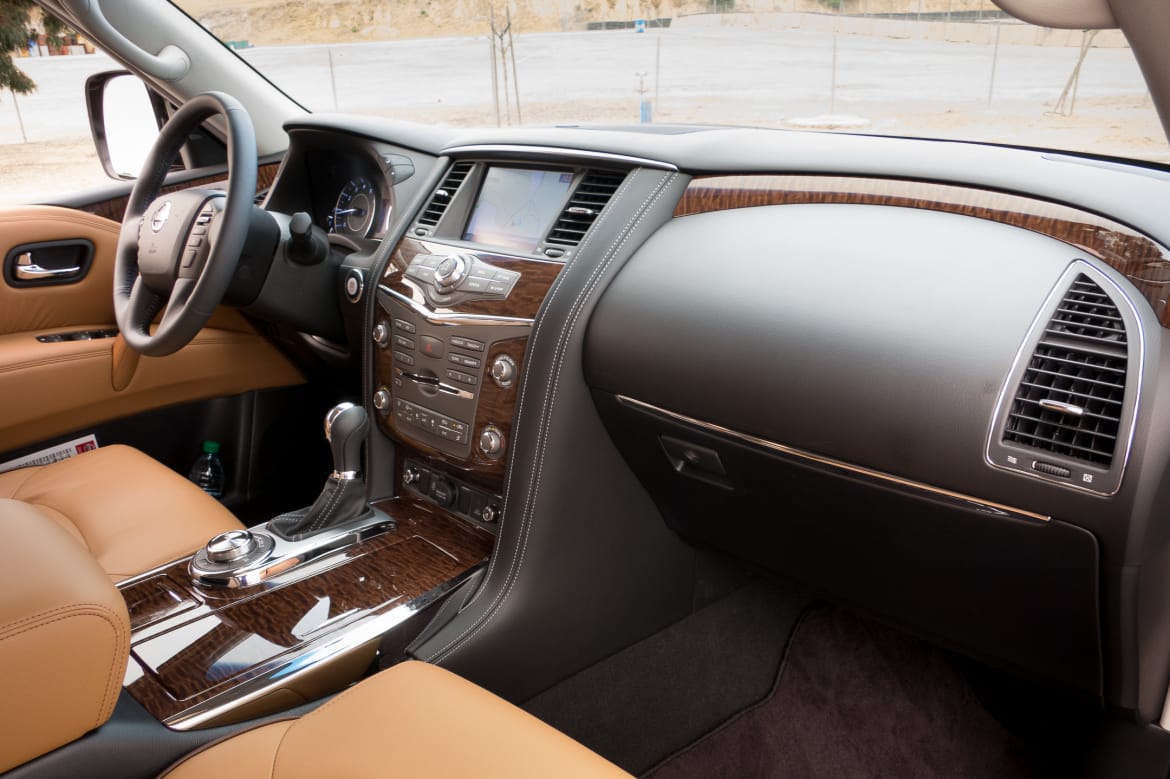 17Nissan_Armada_AB_14.jpg