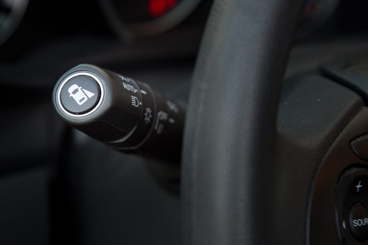 15Honda_Fit_EX_ES_LaneWatch_03.jpg