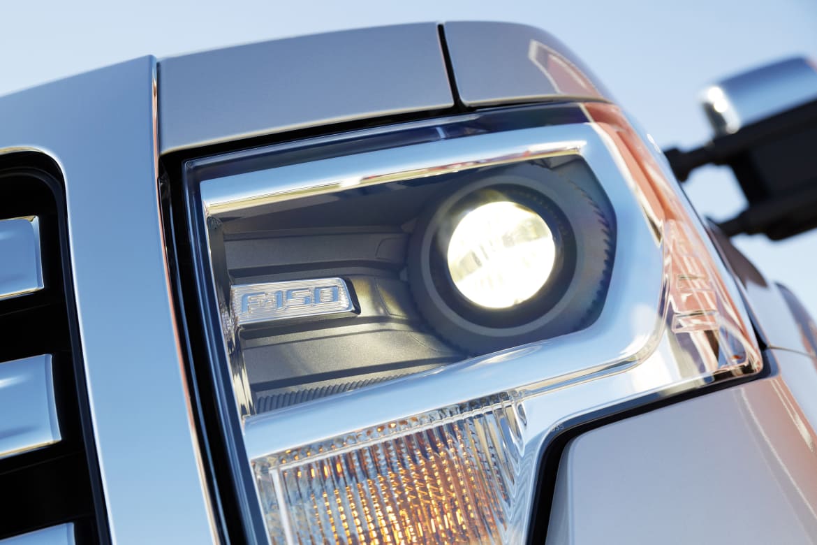 14_Ford_F-150.jpg