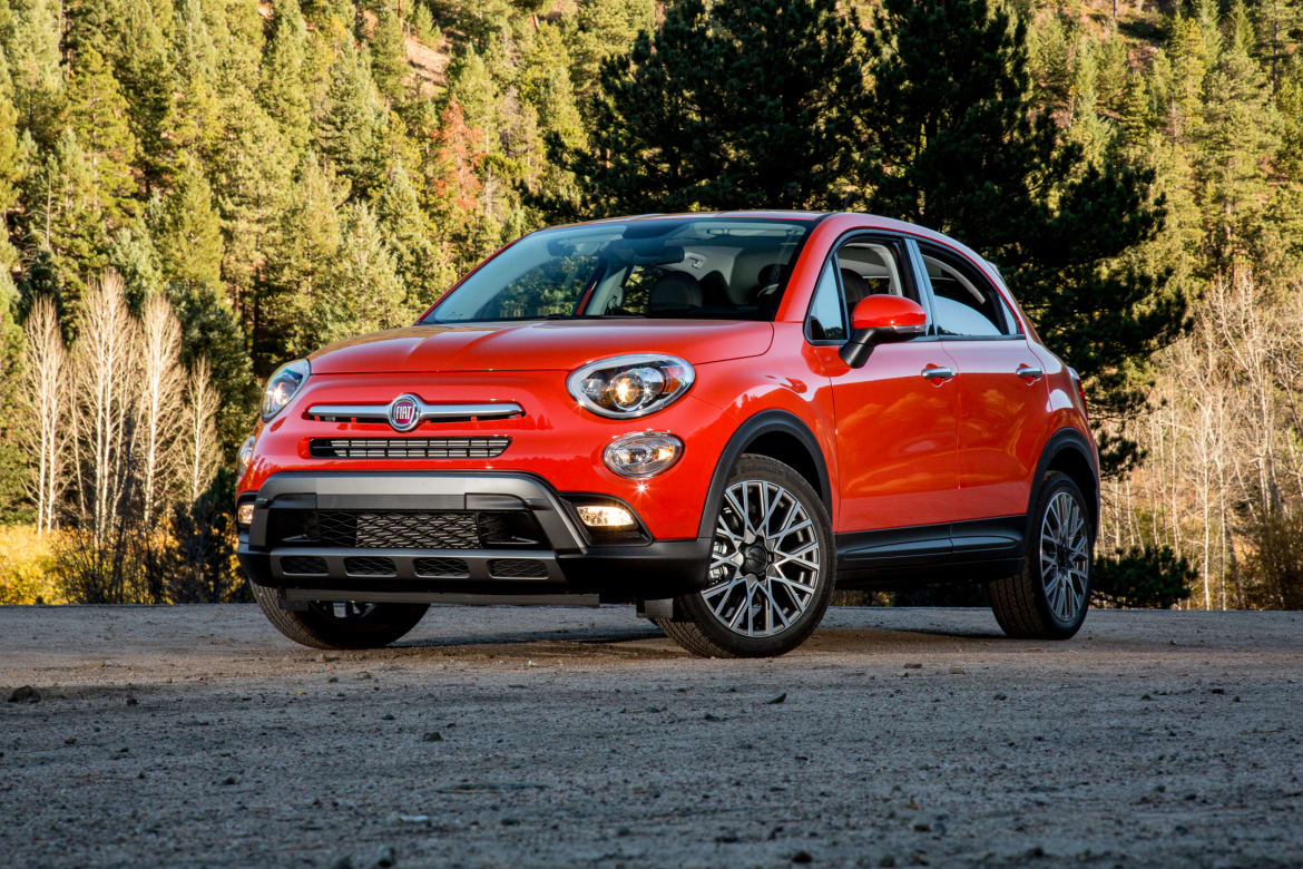 16Fiat_500X_Shootout_ES_01.jpg