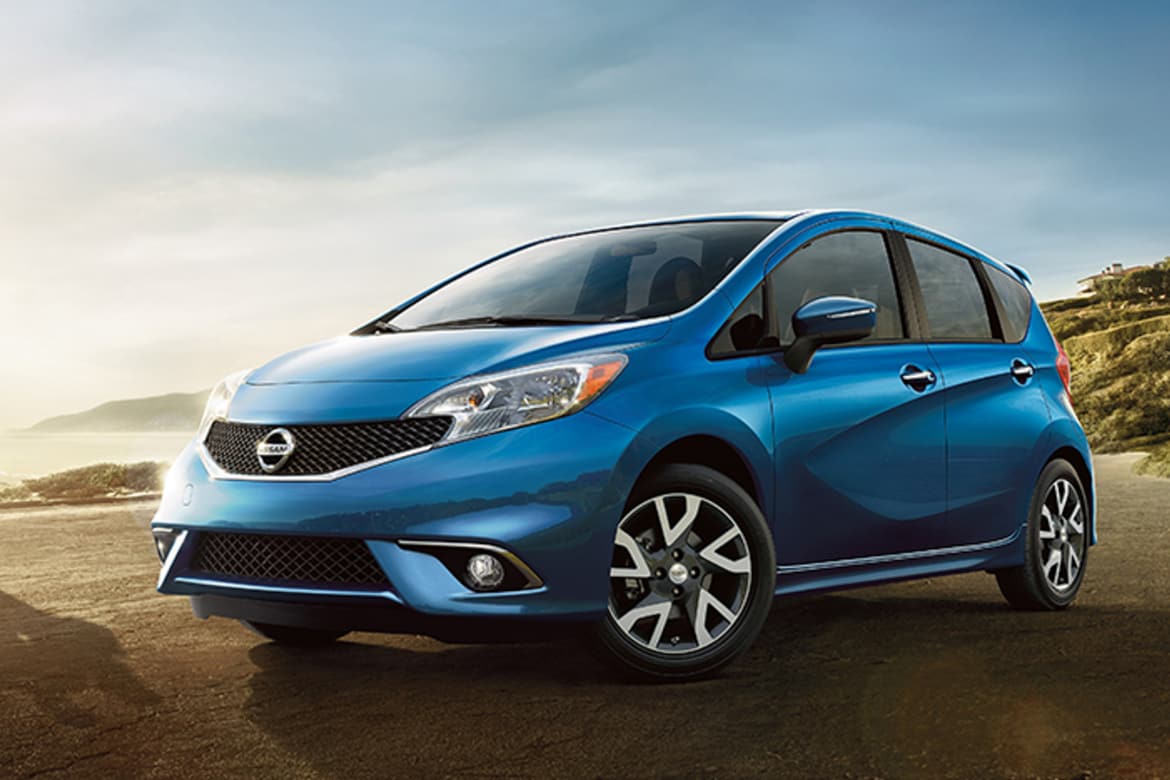 16Nissan_Versa-Note_OEM.jpg