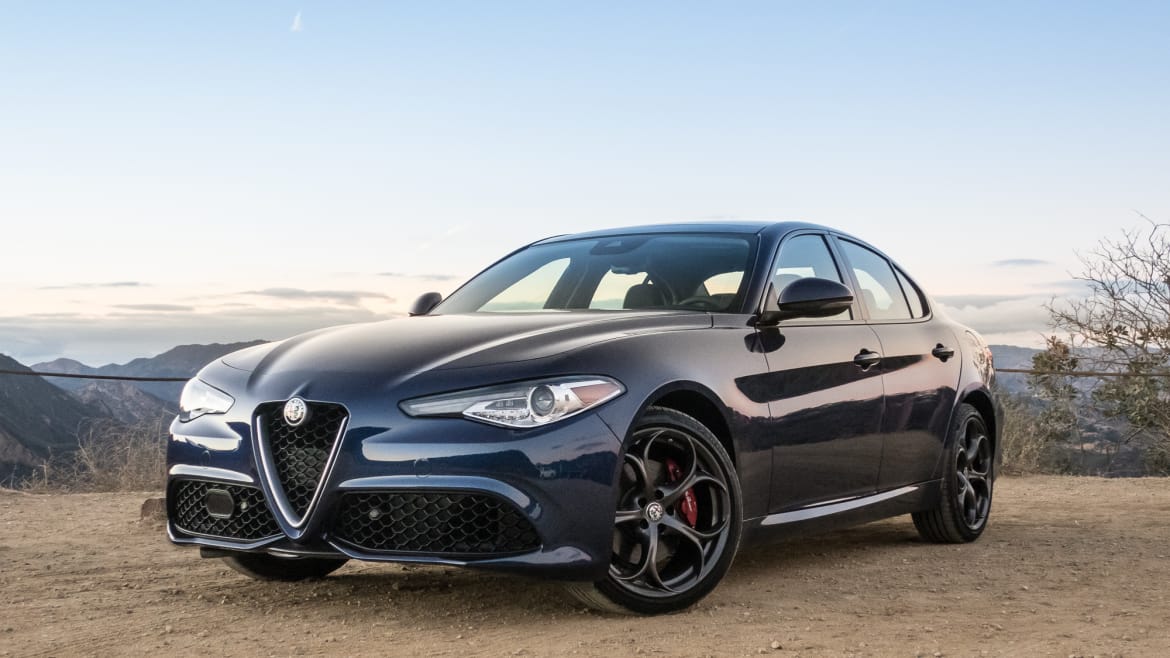 2018 Alfa Romeo Giulia O Brawling Love O Loving Hate