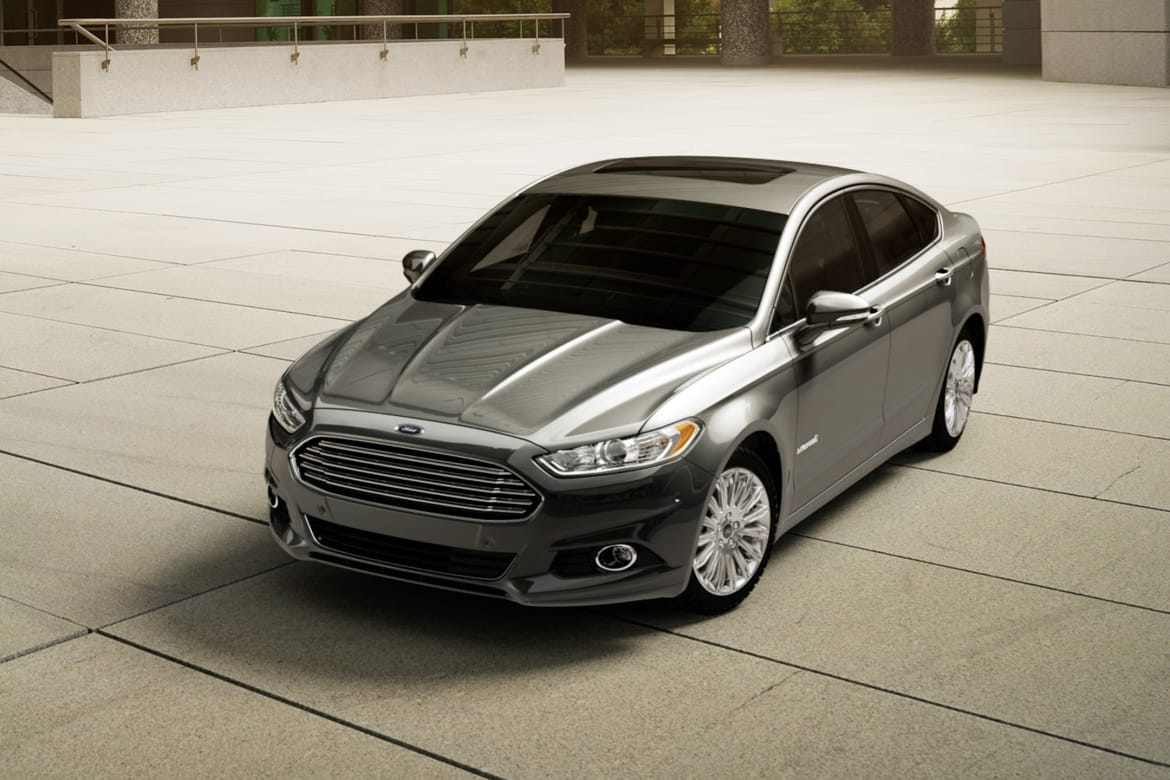 16Ford_Fusion-Hybrid_OEM.jpg
