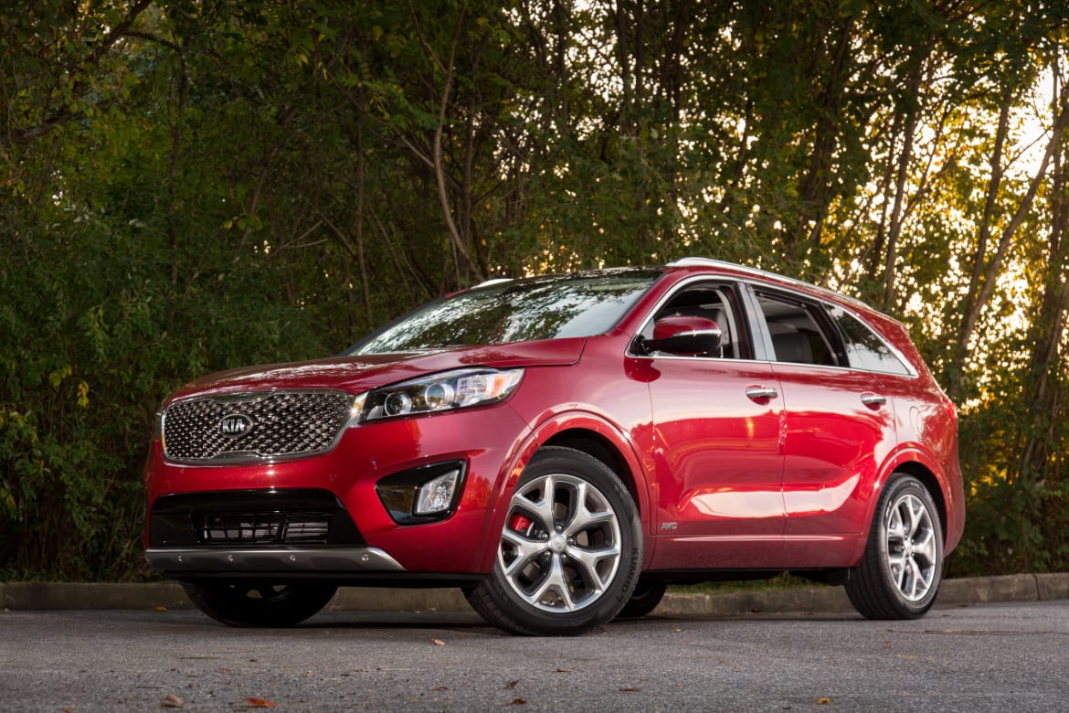 17Kia_Sorento_ES.jpg